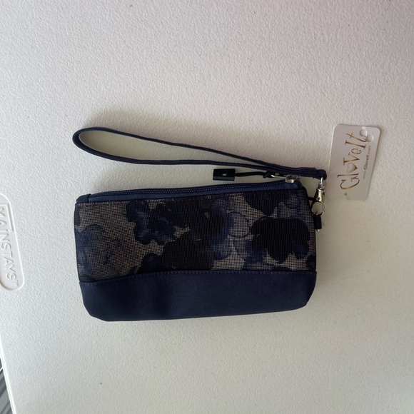 Glove it nwt blue floral wristlet - Picture 2 of 4